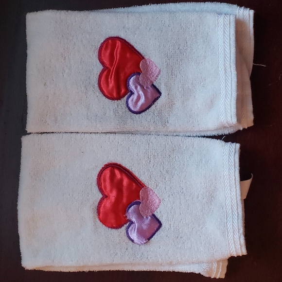 Bath Set Valentines Fingertip Towels Poshmark